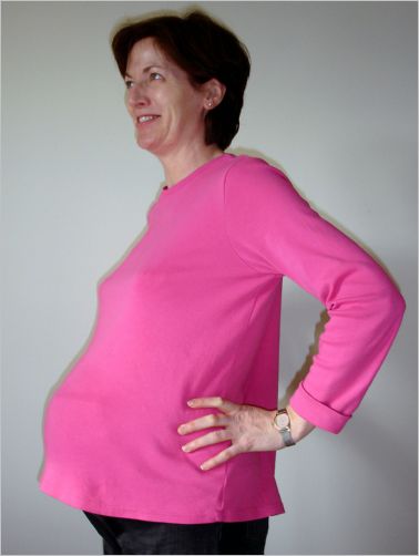 21 Feb 2005 -Week 39. Due date 26 Feb 2005. Feeling Pinky!
