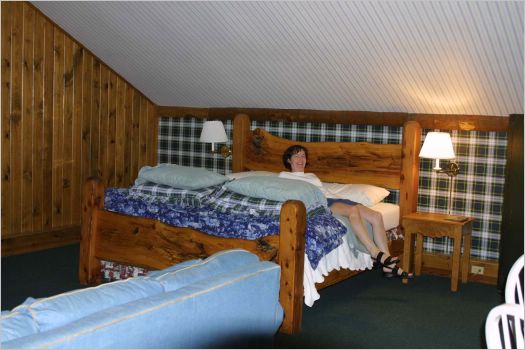 The bed was enormous.We also enjoyed a sauna and jacuzzi in the Ensuite bathroom