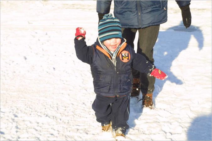 Kyle clearly imitated his dad and made his very first snowball