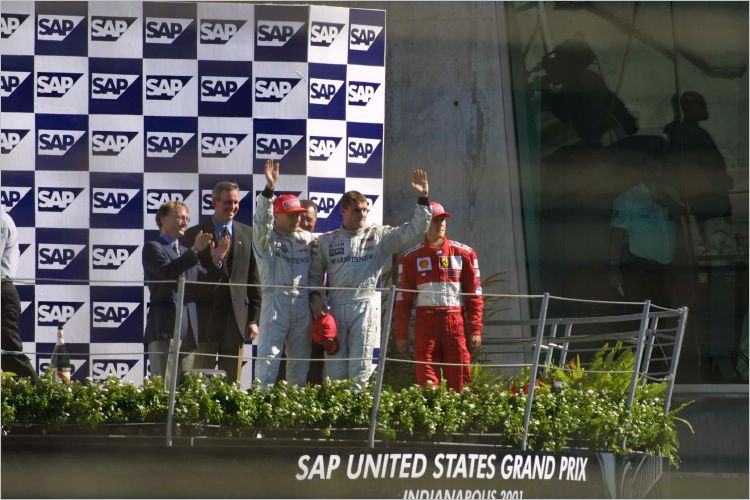 The top three Indianapolis 2001 F1 GP winners hit the podium