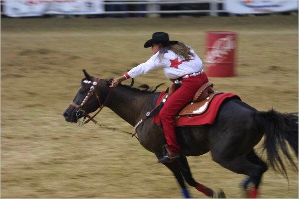 Look at her go!