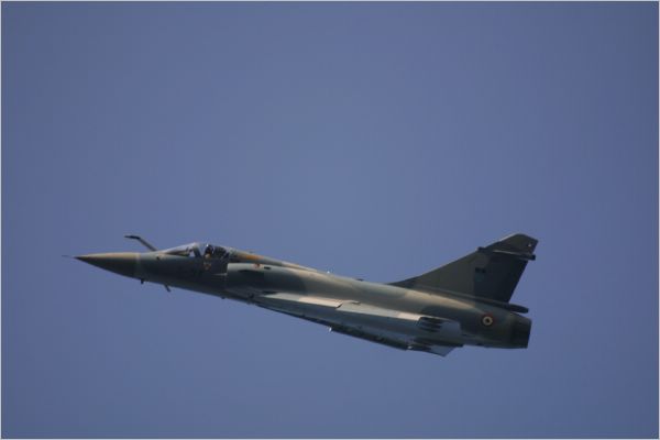 Look at the pilot, brave soul.