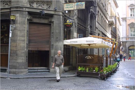 Yer man outside Trinity College, Rome.