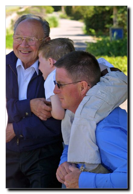 LtoR  Sammy, Gavin and Frank. Best buddies.